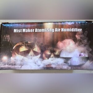 Mist Making Special Effects Atomizing Compact Event Air Humidifier NWT